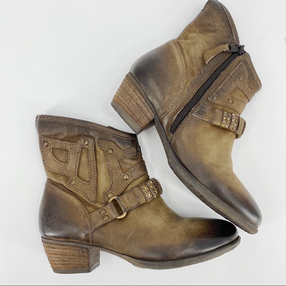 MJUS leather moto ankle booties distressed look